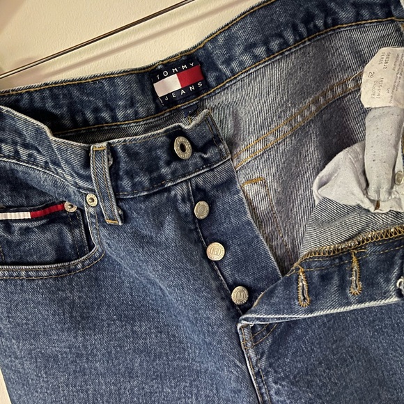 Vintage Tommy Jeans ๐ ๐จ๐ฆ - Picture 5 of 8